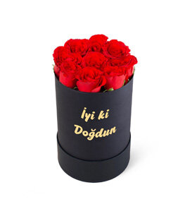 �yi Ki Do�dun Kutuda K�rm�z� G�l
